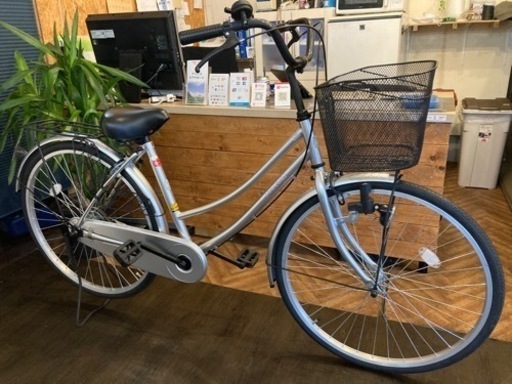 【美品！LEDダイナモ】26インチ自転車　シルバー