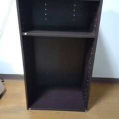 ニトリで買いました。美品です。