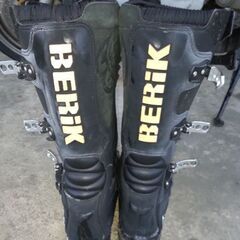 BERIKバイクブーツの画像