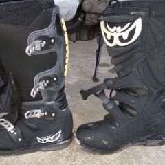 BERIKバイクブーツの画像