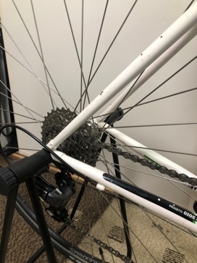 GIOS フラットバーロード