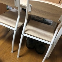 テーブル 椅子セット  椅子4つ付き 縦110横70高さ75 の画像