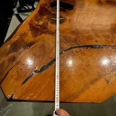 一枚板のダイニングテーブル値下げします。の画像
