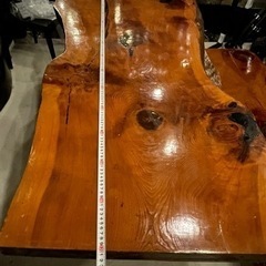 一枚板のダイニングテーブル値下げします。の画像