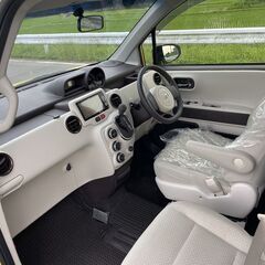 ポルテ★２６年１１月車★Fアラモード★パワースライド★ナビTVバックモニタ★キセノン★車検付きの画像