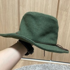 フェルトのハット　帽子の画像