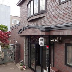 民宿の客室清掃スタッフを募集しています。（住み込み可）