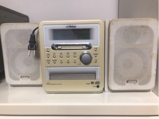 コンポ　CD、MD、カセットデッキ使えます。