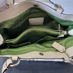 coach 比較的美品