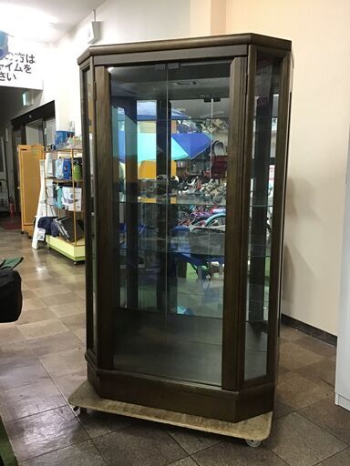 【店頭お渡し】　照明付き　コレクションボード　￥23,980（税込）　市内配送￥4,000～