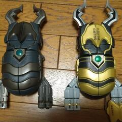 仮面ライダークウガ ビートゴウラム トライゴウラム 
