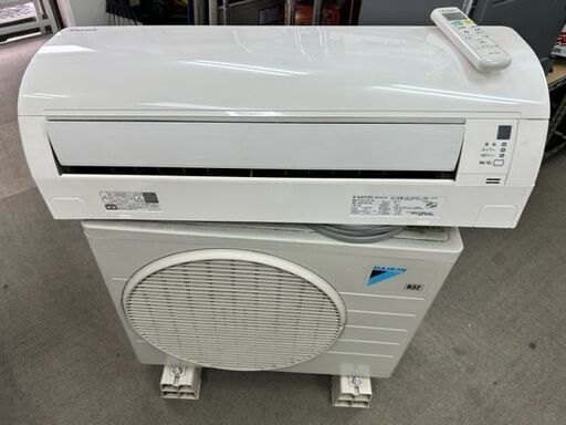 17年製　DAIKIN ダイキン　ルームエアコン　F22UTES-W■6畳程度①