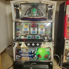パチスロ 3台あります。鍵などあります　1台5000円