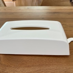 ティッシュケース　フック付きホワイトの画像