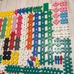 学研ニューブロック　158パーツの画像