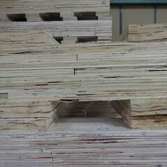 木製パレット　中古　47cm*47cm*15cm 及び 77cm*77cm*15cmの画像