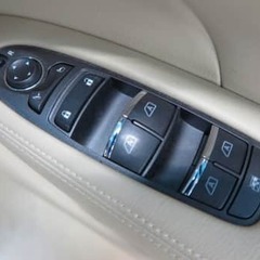 日産 フーガ　ハイブリッド ＦＵＧＡ　ＨＹＢＲＩＤ入庫しました！！の画像