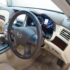 日産 フーガ　ハイブリッド ＦＵＧＡ　ＨＹＢＲＩＤ入庫しました！！の画像