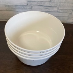 キャンプ　お皿セット　プラスチックの画像