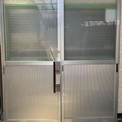 すりガラスドア中古(吐き出しドア)・プッシュプル 86x194x...