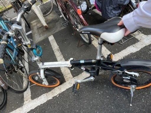 折りたたみ自転車　軽量