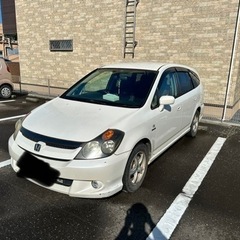 ○ホンダ　ストリーム　7人乗り 