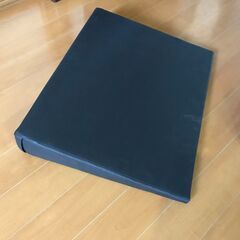 車中泊　シート段差解消マット2枚組の画像