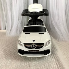 乗用玩具 メルセデスベンツ AMG GLE63 押手付（ホワイト）