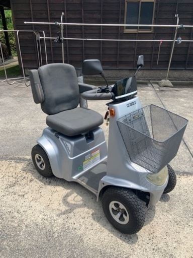 ハンドル型電動車椅子