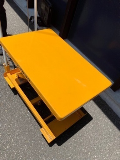 150kg 油圧リフター　台車