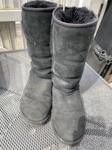 UGG 中古　ブーツ　ムートン　23.5