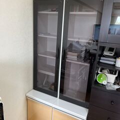 食器棚（本棚）差し上げます
