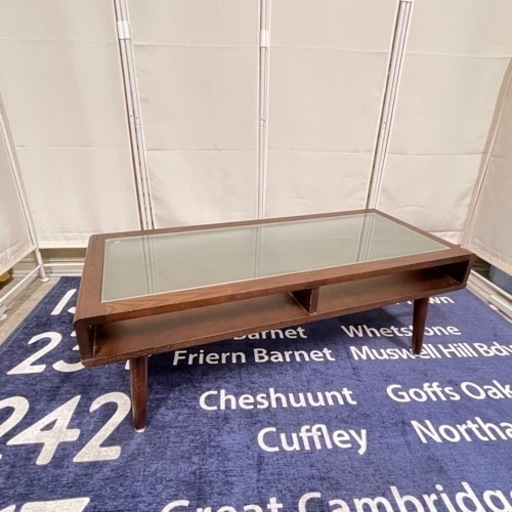 ◆ ガラストップ センターテーブル ◆ オシャレでワイド！　ロー