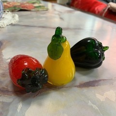 ガラス　フルーツとベジタブルのオブジェ　