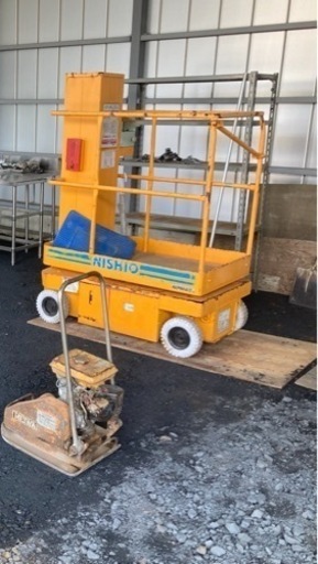 高所作業車 3.8m バッテリー式