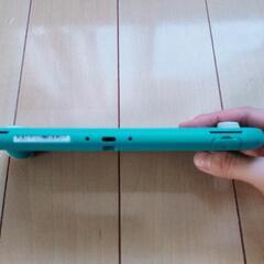 【最終お値下げ】ニンテンドースイッチライト　中古の画像