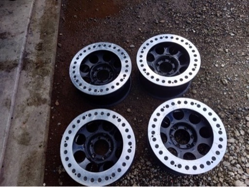 ソリッドレーシング　17インチ　ホイール　アルミ　ランクル　サファリ