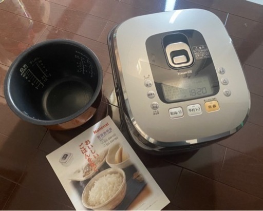 ナショナル　炊飯器　SR-SW182