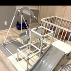 ベビージム　ジャングルジム　滑り台　ブランコ　鉄棒