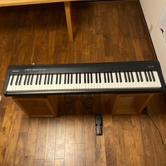 (週末値下げ)Roland FP-30 ブラック　ペダル付き