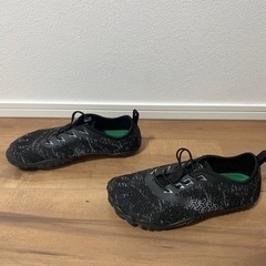 トレーニングシューズの画像