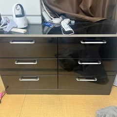 衣類収納棚　かっこいいデザインですの画像