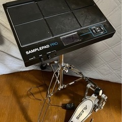 【無料】Alesis サンプリングパッド &キックペダル