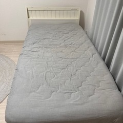 ニトリ シングルベッドフレーム（スピース4 引出し付き/WW）の画像