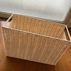 籐籠の画像