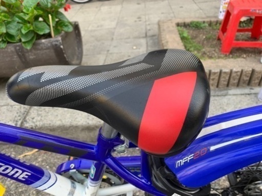 ??　子ども　自転車　ブリヂストン　２２インチ　美品　安全　7変速　ライト　付き　カギ　付き