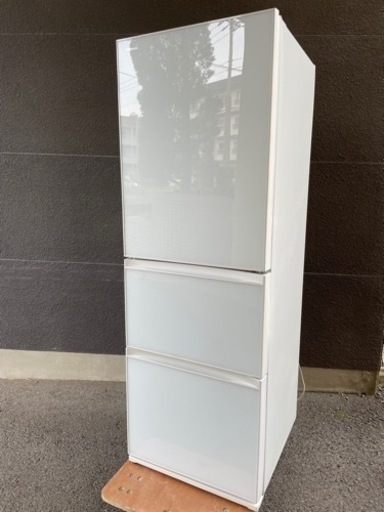 最終値下げ❗️香川県内配送無料❗️【大特価】東芝　冷凍冷蔵庫　3ドア　363L 2017年製