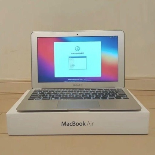 《箱、付属品有》APPLE MacBook Air MD711J/A アップル