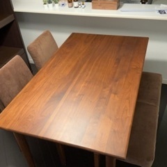 ダイニングテーブル（引取りのみ）