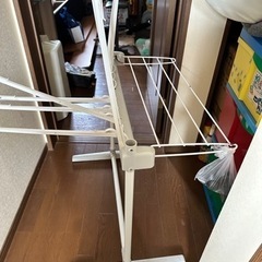 洗濯物干しの画像